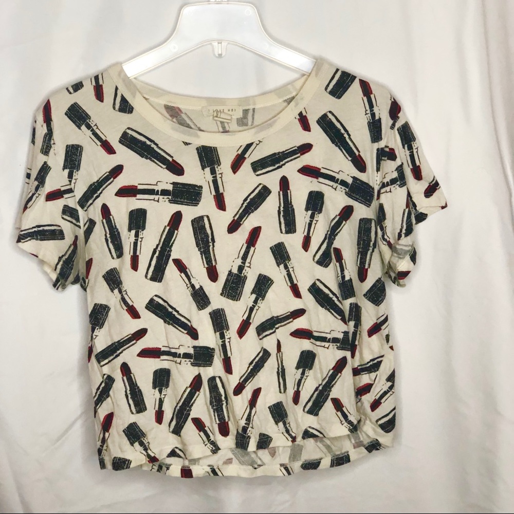Graphic Lipstick Crop Top